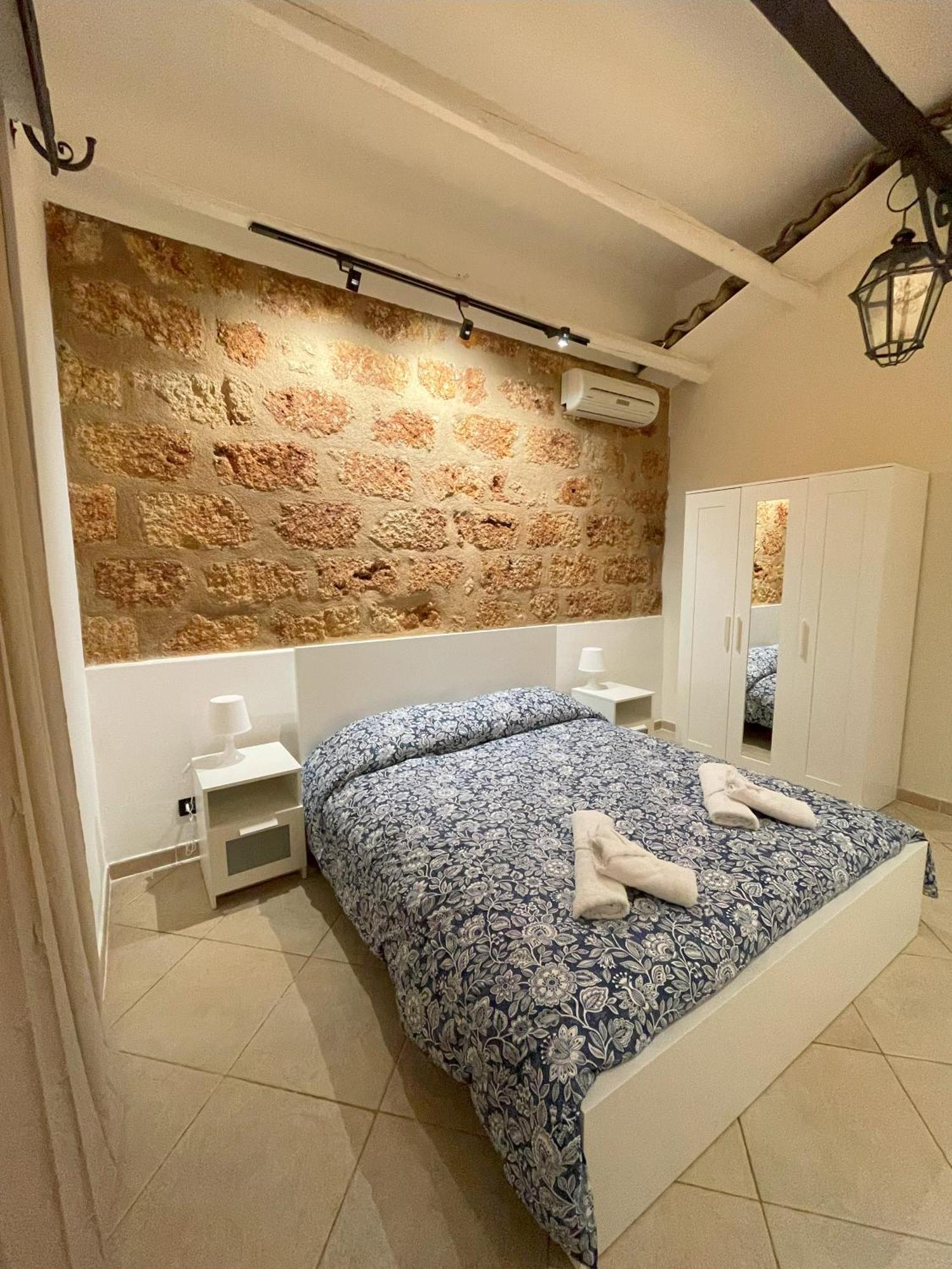 La Casetta Di Vicio Apartment Palermo